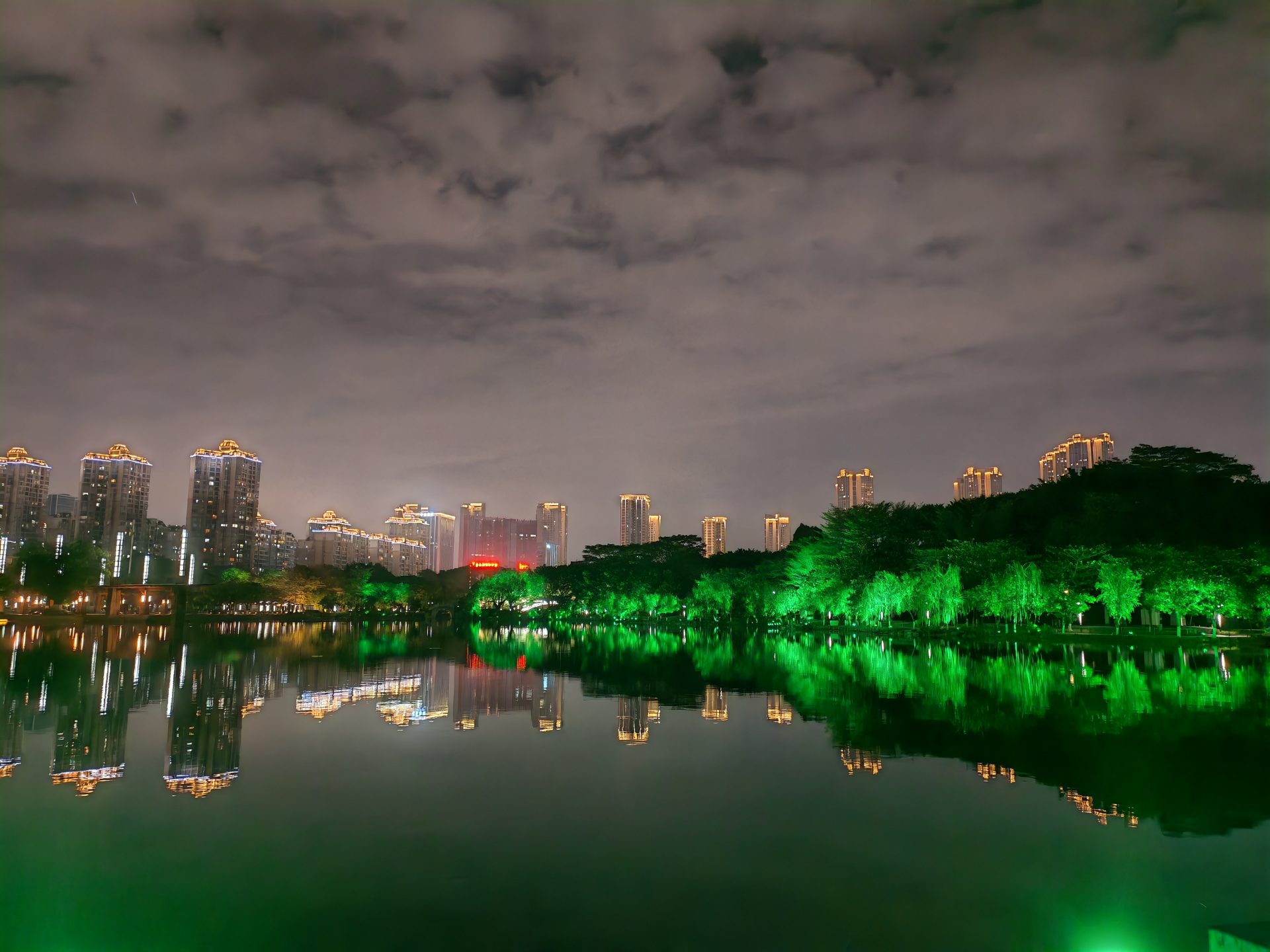 2025年春节，佛山，千灯湖